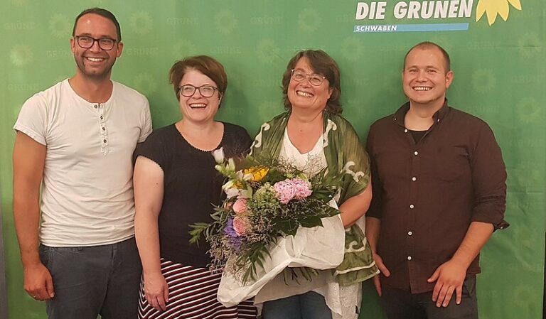 Silvia Daßler führt GRÜNE in den Wahlkampf. Mitglieder wählen Fraktionsvorsitzende zur Landratskandidatin.